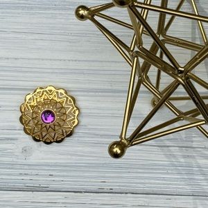 VTG Pin/Brooch with purple stone